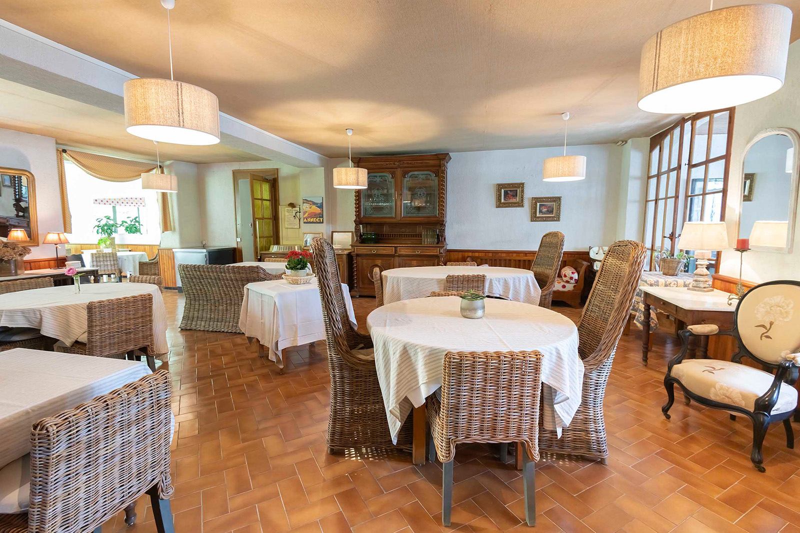 Salle à manger Hôtel Beau Séjour - lac d'Annecy